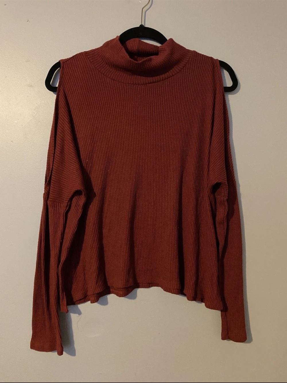 Pink Rose Cold Shoulder Brick Red Ribbed Mock Neck Top